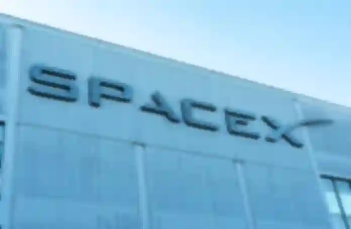 SpaceX Bought Low-Band Spectrum from Grain Management