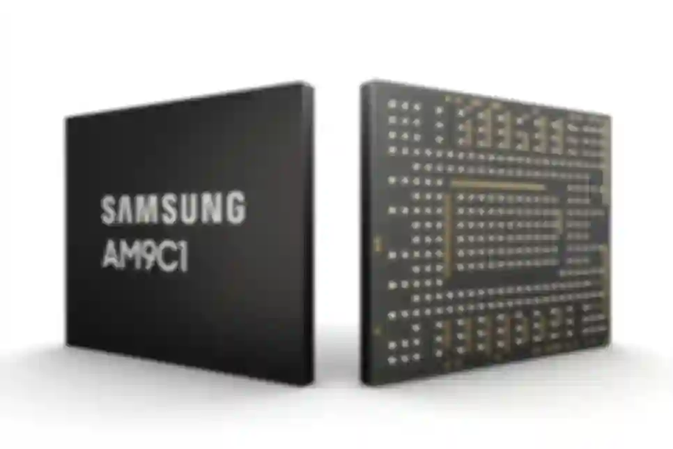 Samsung Develops First Automotive SSD Based on New V-NAND
