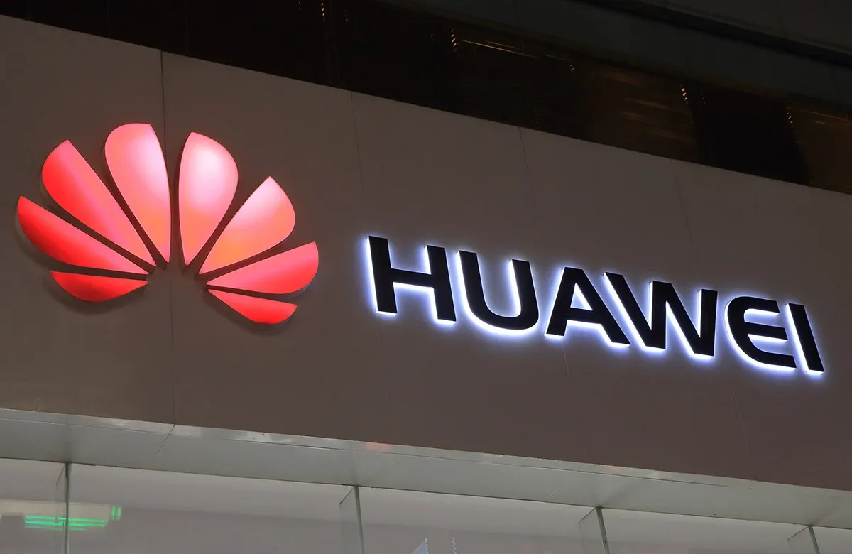 Chinese Tech Companies Race to Secure Huawei AI Chips