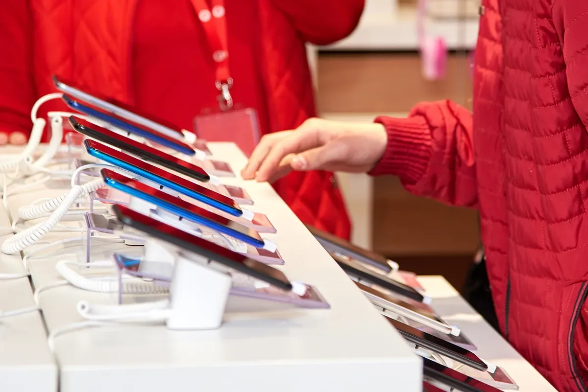 European Smartphone Market Grew 2 Percent in 1Q26
