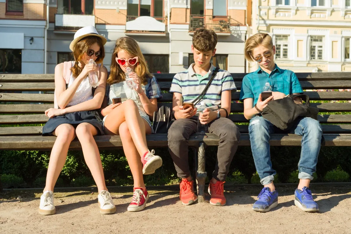 UK Plans Under-16 Social Media Ban
