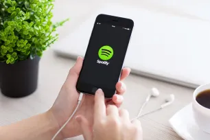 Spotify Takes the Music Industry Market Cap Crown