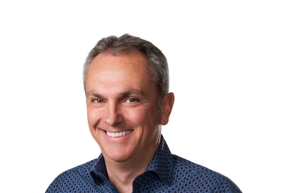 Maestri to Leave CFO Position at Apple